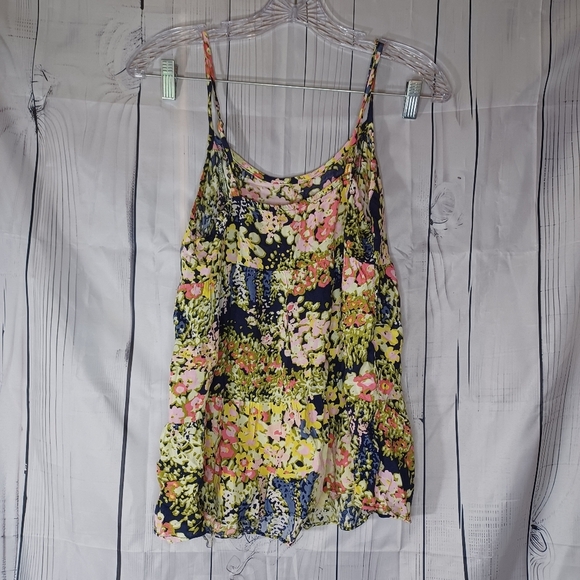Old Navy Floral Spaghetti Strap Top - Picture 5 of 9